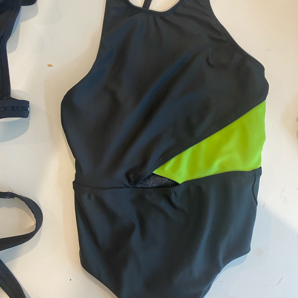 5 dancewear Elevate leotard